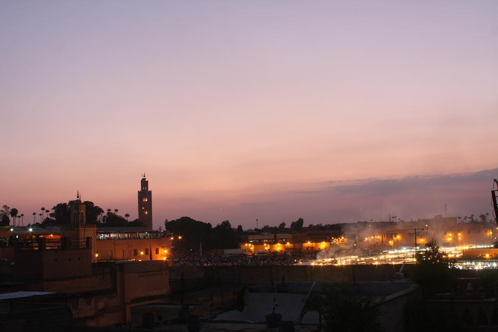 Riad De La Semaine مراكش المظهر الخارجي الصورة