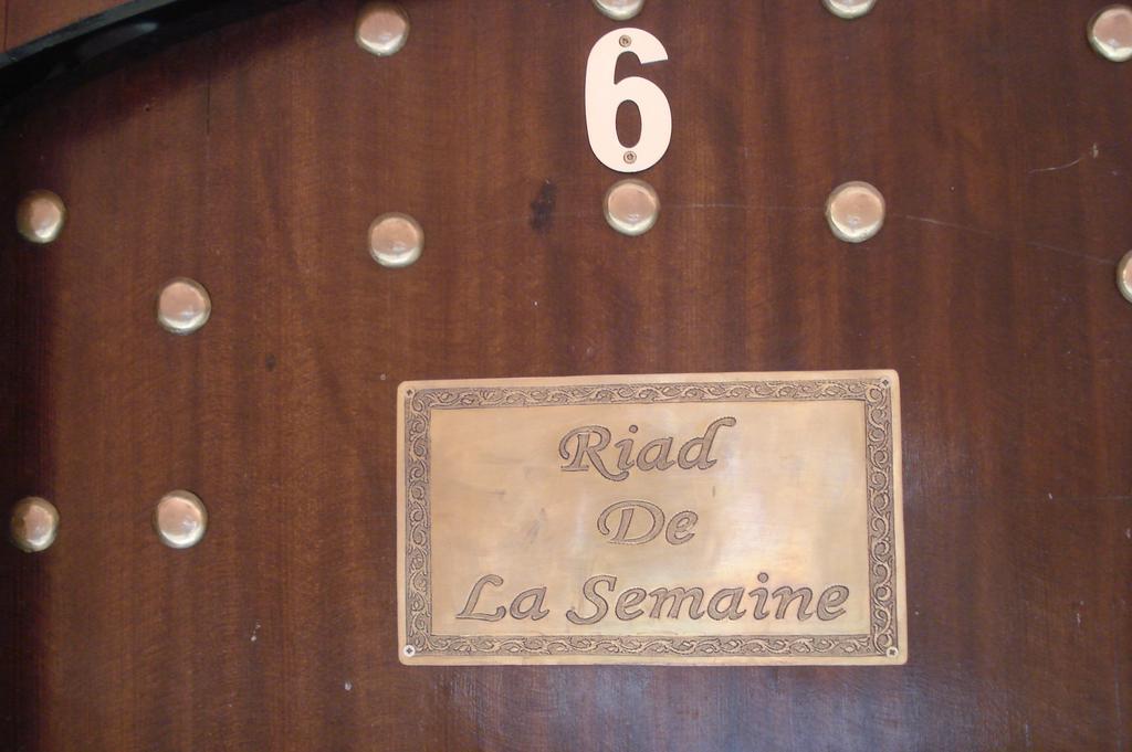 Riad De La Semaine مراكش المظهر الخارجي الصورة