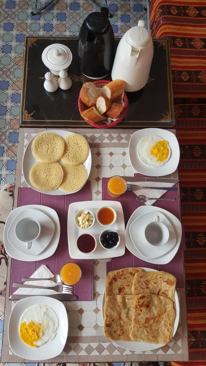 Riad De La Semaine مراكش المظهر الخارجي الصورة